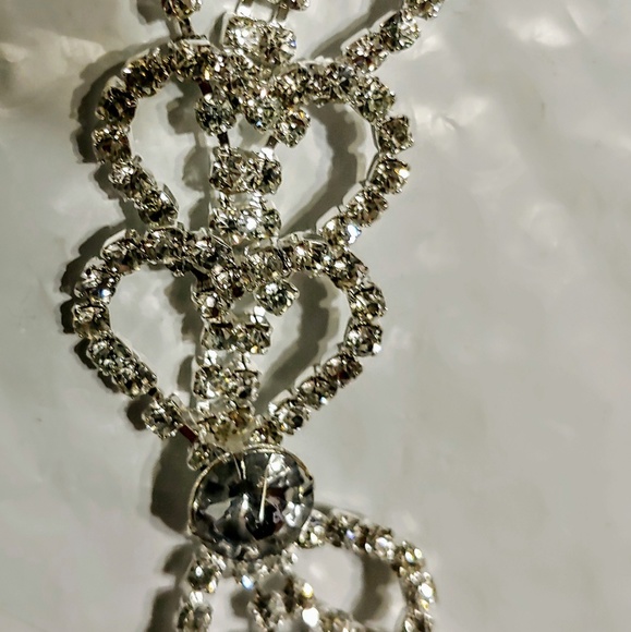 Rhinestone Heart Choker Necklace - Picture 4 of 6